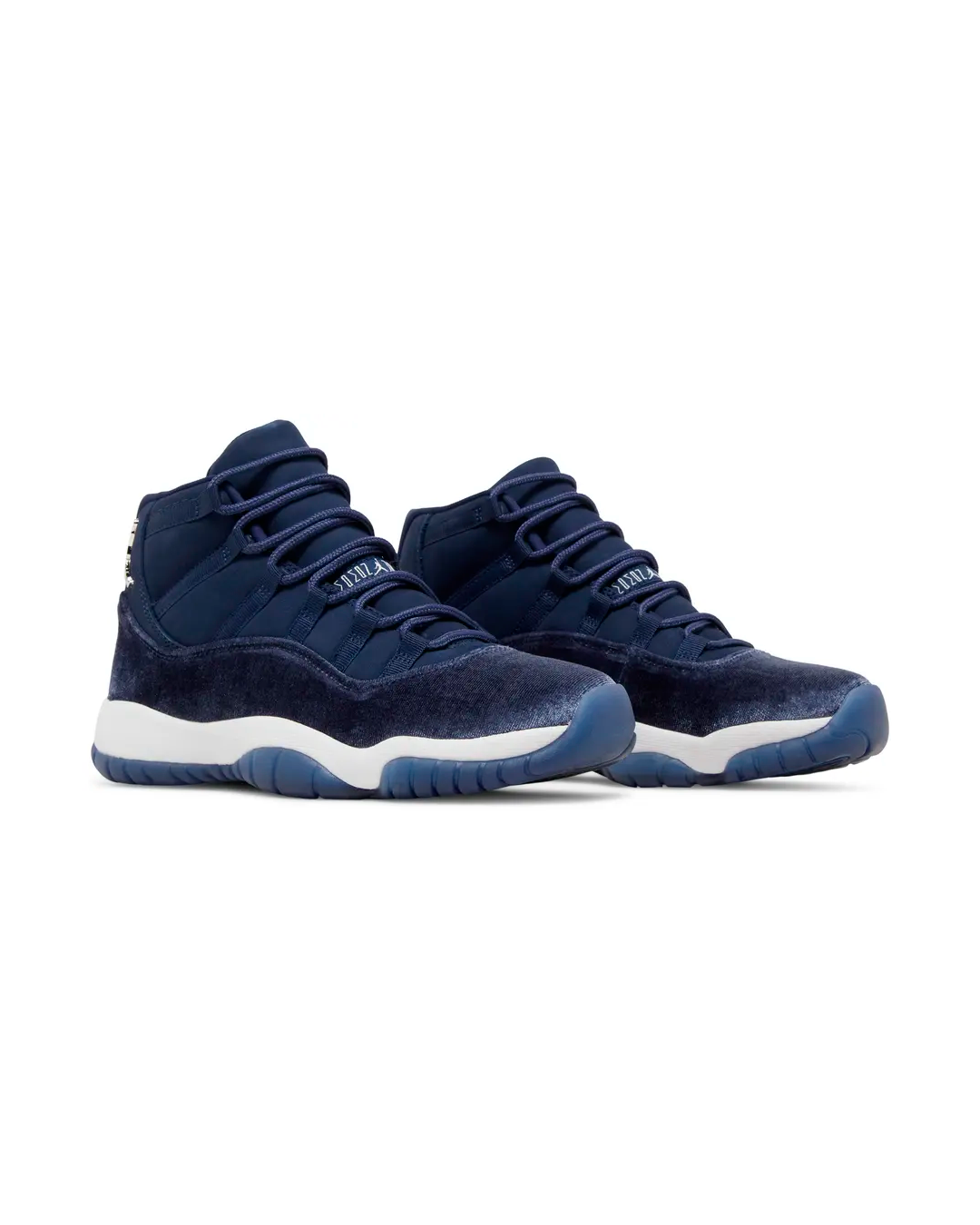 Wmns Air Jordan 11 Retro Midnight Navy Velvet